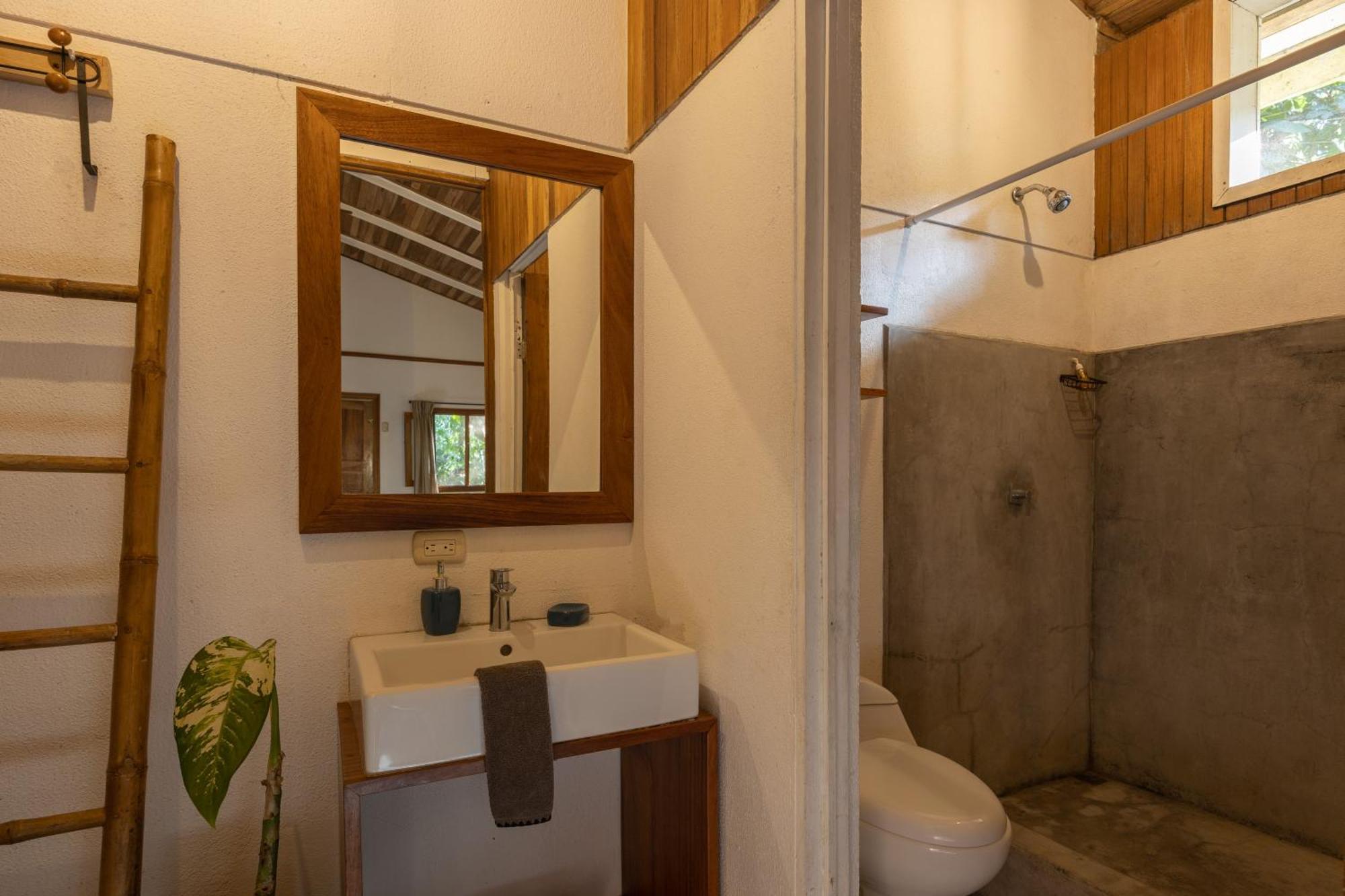 Star Mountain Jungle Lodge & Horse Ranch Malpais Buitenkant foto